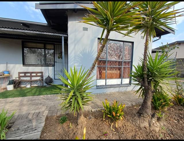 3 BEDROOM HOUSE TO LET IN VANDERBIJLPARK SE 1
